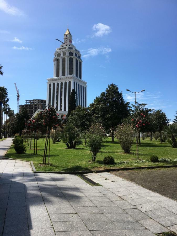 Old Batumi Apartment Luaran gambar